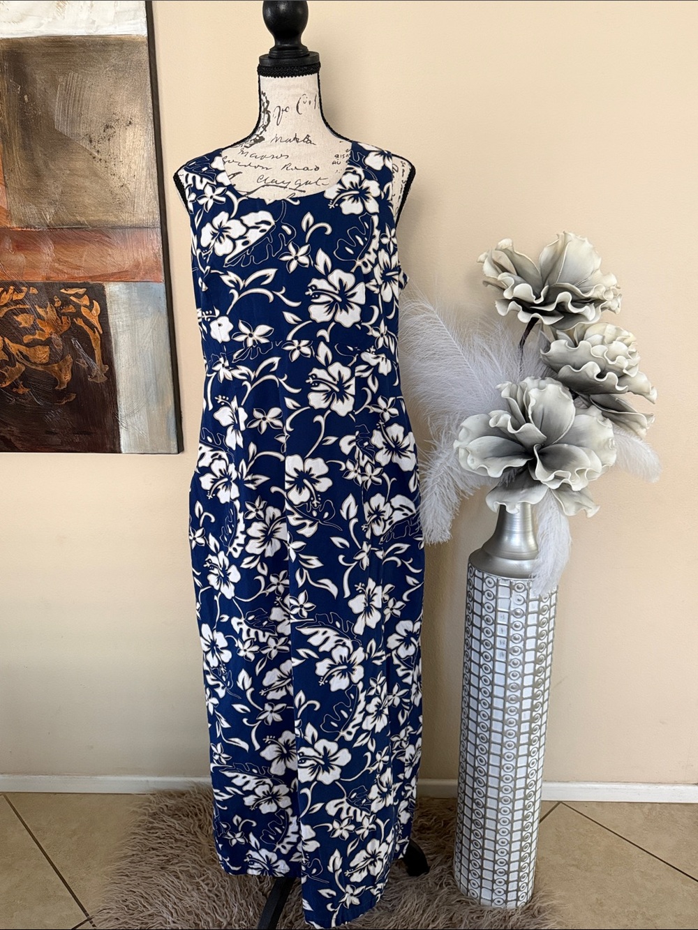 Hilo Hattie Navy & White Floral Maxi Dress